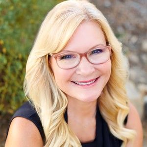 Meet your Posher, Christi